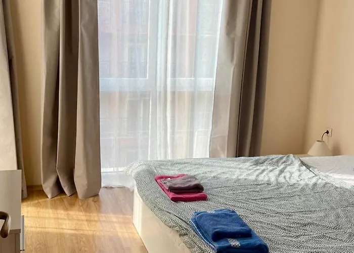 2 In Luxury Complex Sunny Апартамент